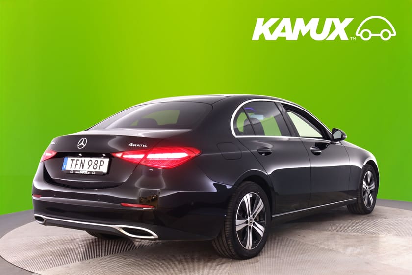 Bild 4 av Mercedes-Benz C 300 e 4MATIC 4M Avantgarde Drag GPS B-Kam Cockpit Keyless Skinn