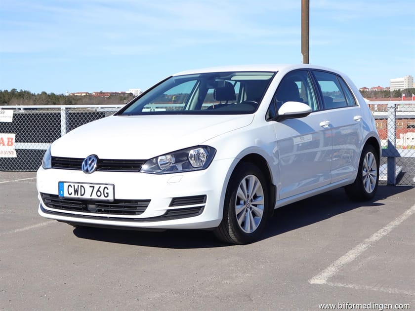 Bild 1 av Volkswagen Golf VII 1.6 TDI  110hk Drag S/V-hjul adaptiv Comfortline