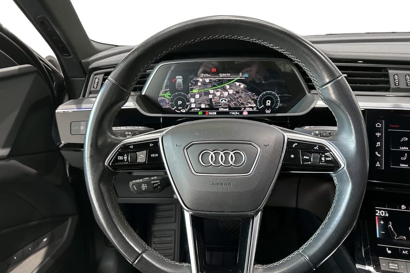 Bild 4 av Audi Q8 Sportback 50 e-tron quattro 340hk