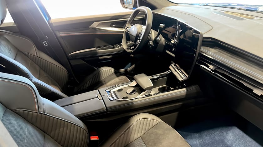 Bild 3 av Renault Rafale E-Tech 4x4 ESPRIT ALPINE EDITION+ 300HK PLUG-