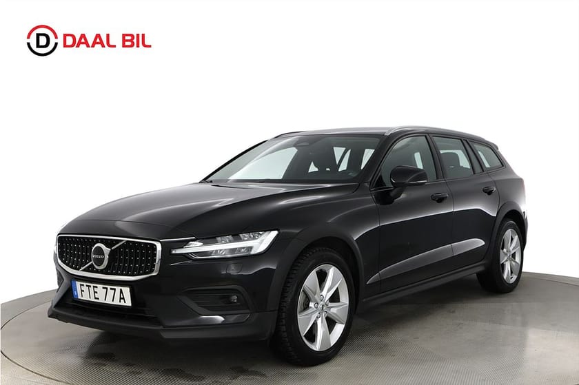 Bild 1 av Volvo V60 Cross Country B4 AWD 197HK CORE VÄRMARE B-KAMERA NFC NAVIGATION