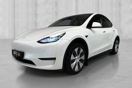 Tesla Model Y Long Range AWD