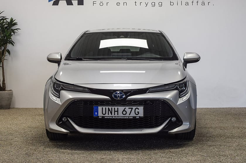 Bild 4 av Toyota Corolla Hybrid e-CVT Style Rattvärme Backkamera Adaptiv Farthål