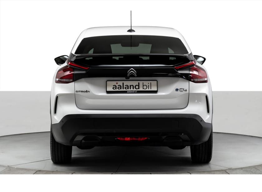 Bilde 2 av Citroën ë-C4 SHINE - VARME RATT/FRONTRUTE - ALLE SERVICER