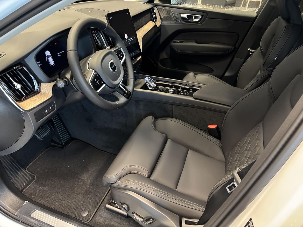 Bild 5 av 6 på bilen