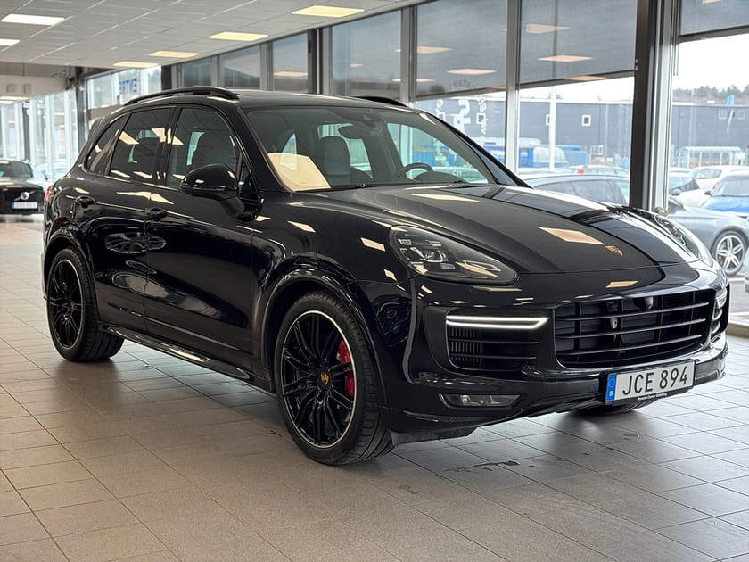 Bild 1 av Porsche Cayenne GTS 3.6 Sport Chrono Panorama Bose