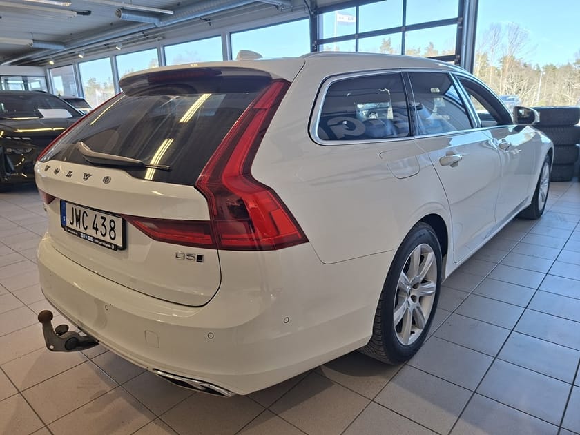 Bild 4 av Volvo V90 D5 AWD GEARTRONIC 235HK Drag Navigation Värmare