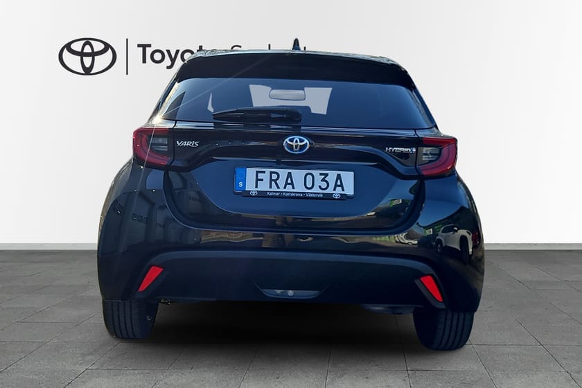 Bild 5 av Toyota Yaris Hybrid – Active Plus Nyckelfri start Backkamera Rattvärme LED strålkastare