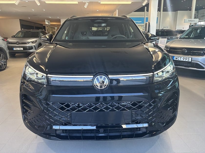 Bild 2 av Volkswagen Tiguan eHybrid R-Line-Edition 4595kr/mån MAJ ERBJUDANDE