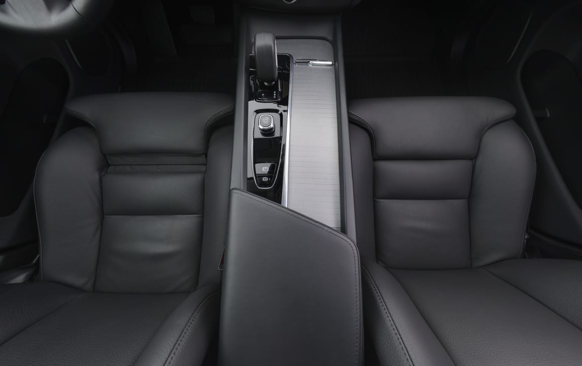 Volvo XC60 2025 - miniatyr 9