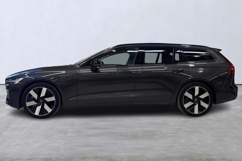 Bild 2 av Volvo V60 Recharge T6 Plus Dark