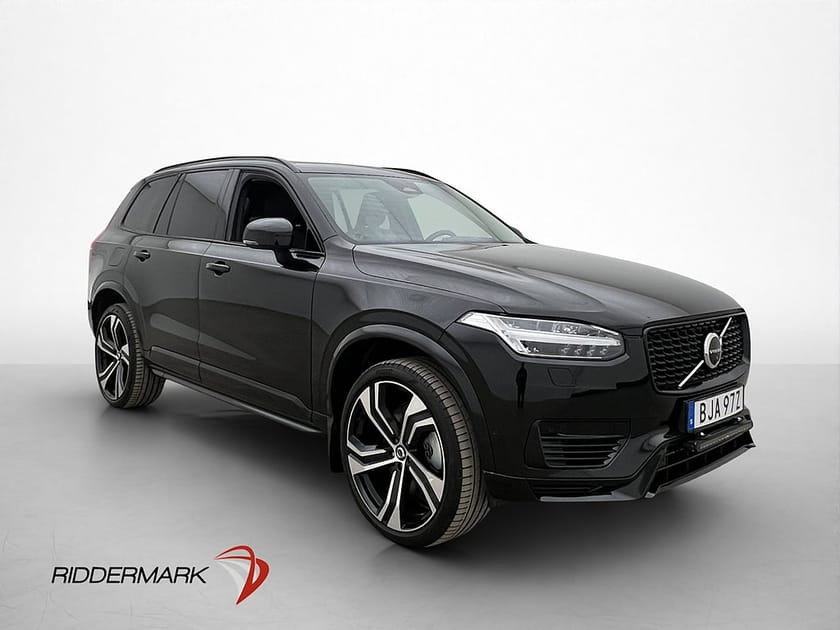 Bild 3 av Volvo XC90 7 Säten T8 AWD Ultra Dark 7-Sits B&W Luft Pano Massage