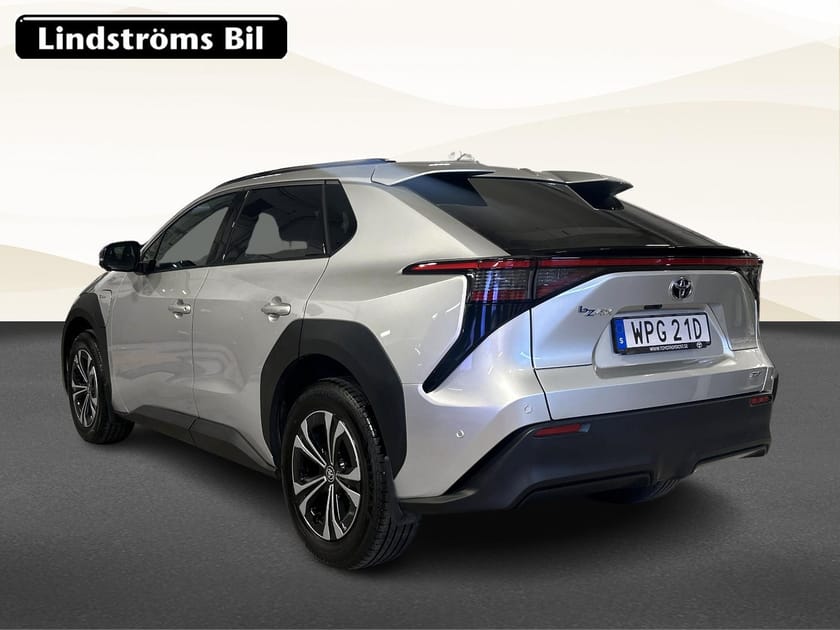 Bild 4 av Toyota bZ4X EXECUTIV AWD SOMMAR & VINTERHJUL