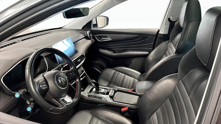 Bild 3 av MG EHS PHEV PLUG-IN HYBRID 258 HK