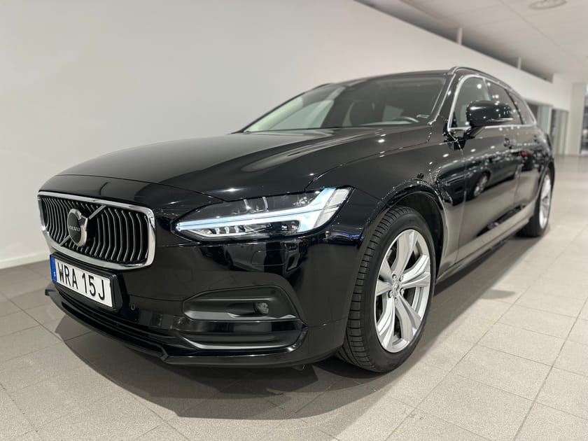 Bild 1 av Volvo V90 B4 AWD Diesel Core, Dragkrok