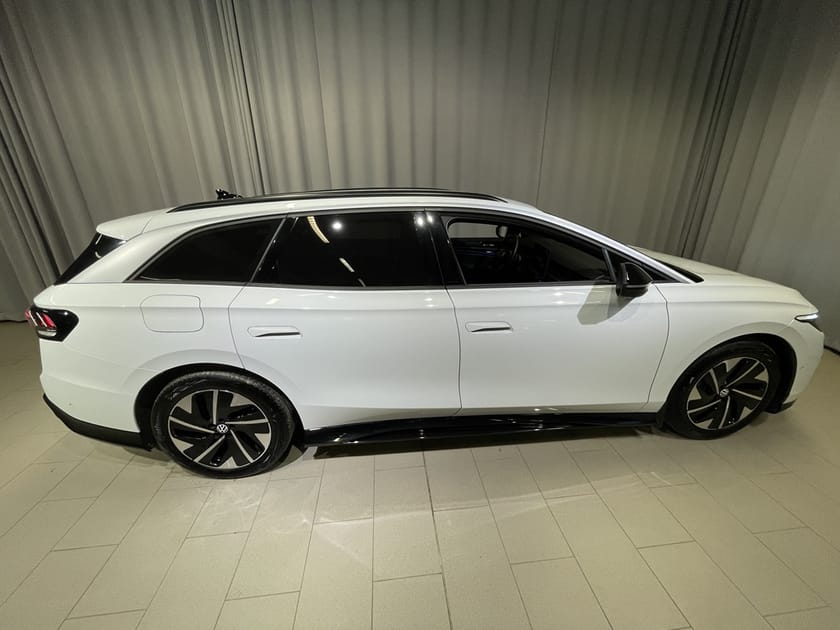 Bild 4 av Volkswagen ID.7 Pro S Tourer 86 KWH, DRAGKROK