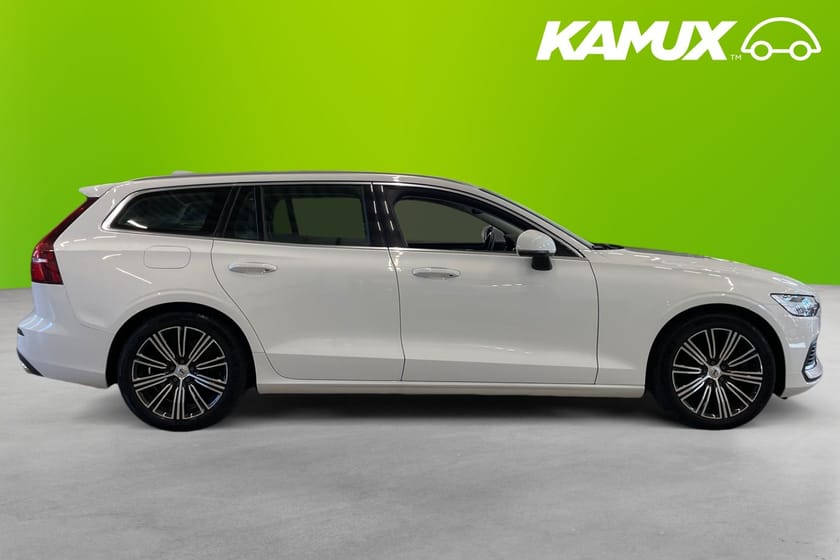 Bild 2 av Volvo V60 T8 AWD Inscription Pano Skinn Kamera Drag