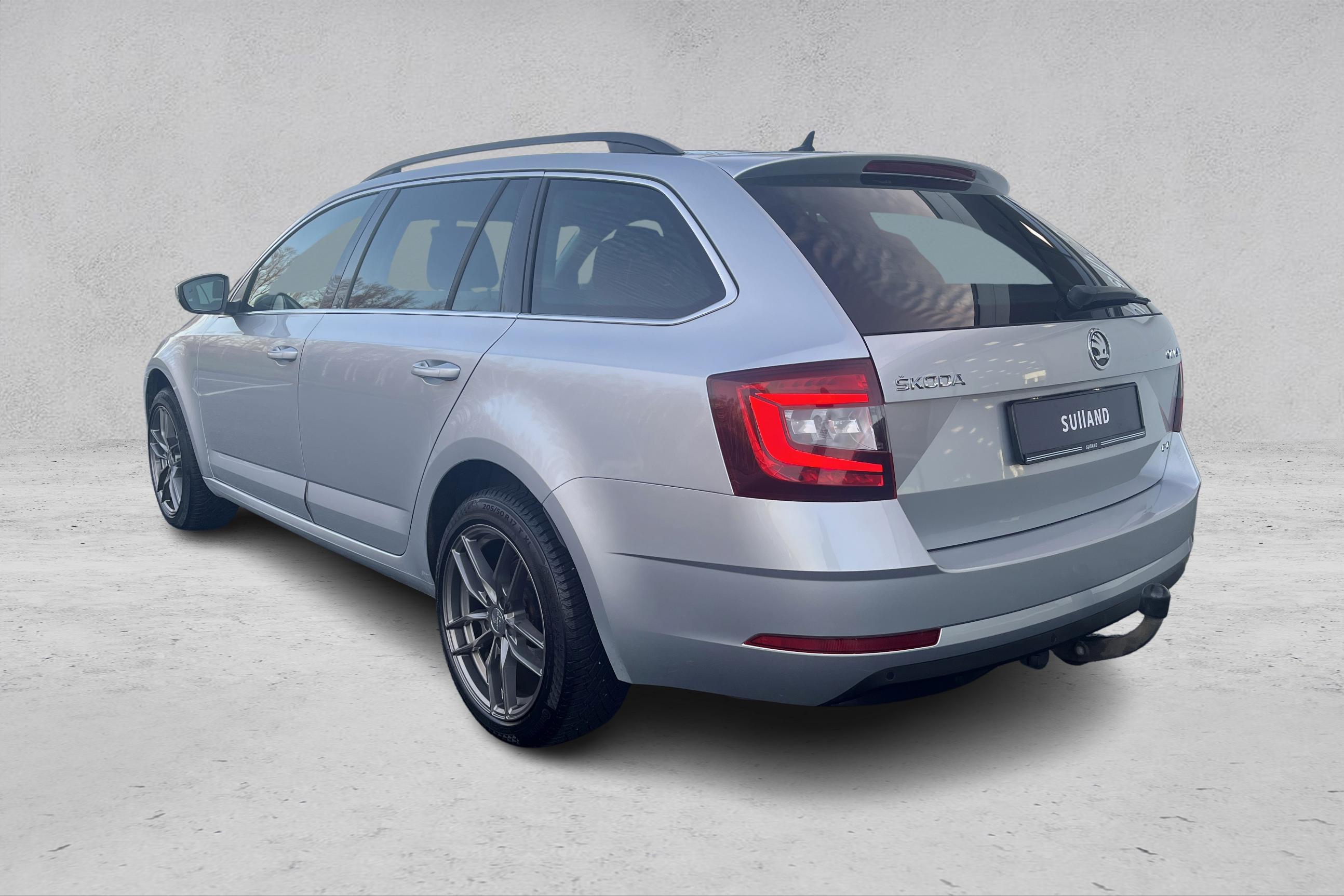 Thumnail bilde 2 av Škoda Octavia Stasjonsvogn