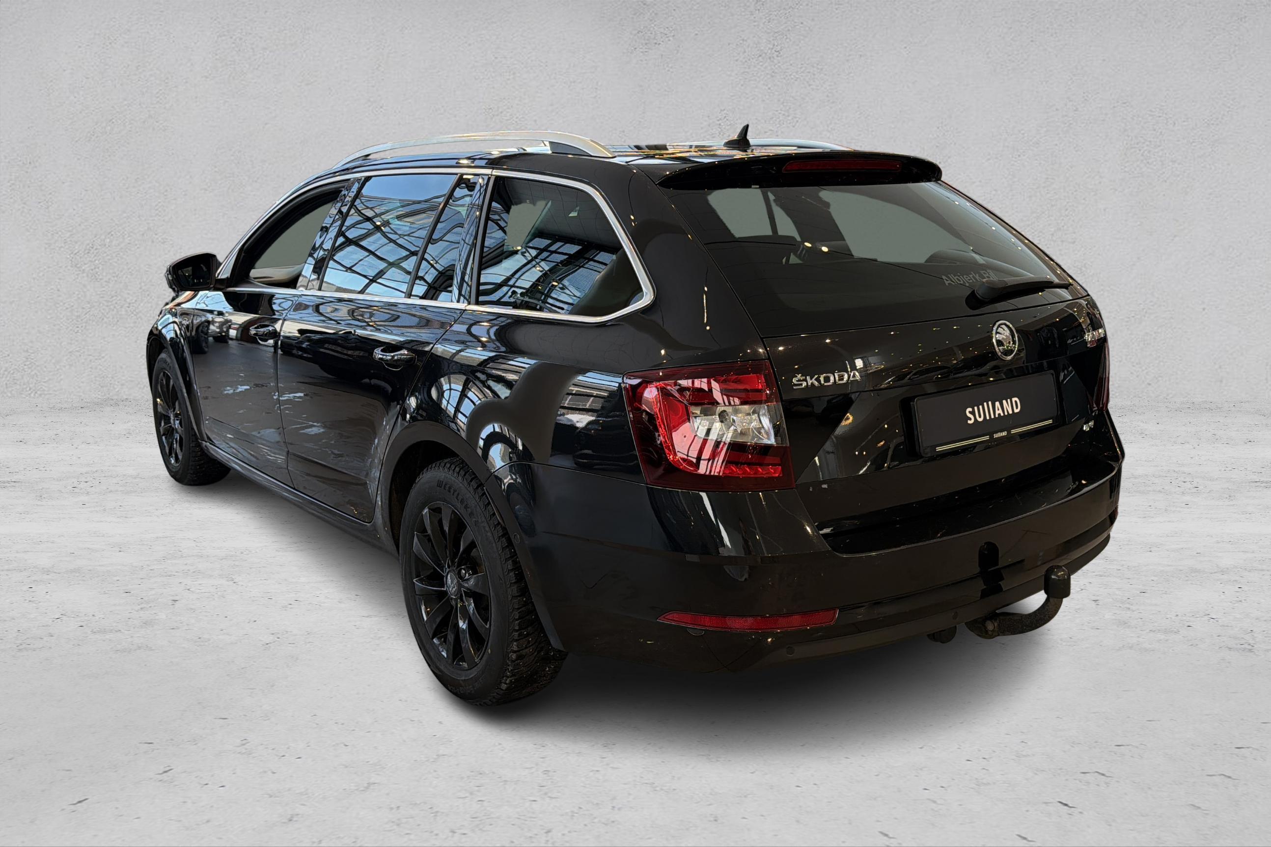 Thumnail bilde 2 av Škoda Octavia Stasjonsvogn