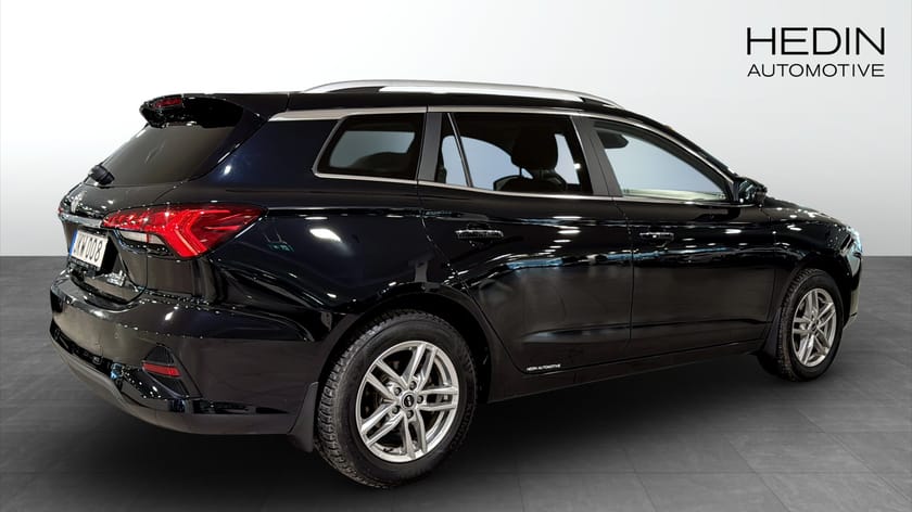 Bild 2 av MG 5 Standard Range MG5 50 KWH LUXURY