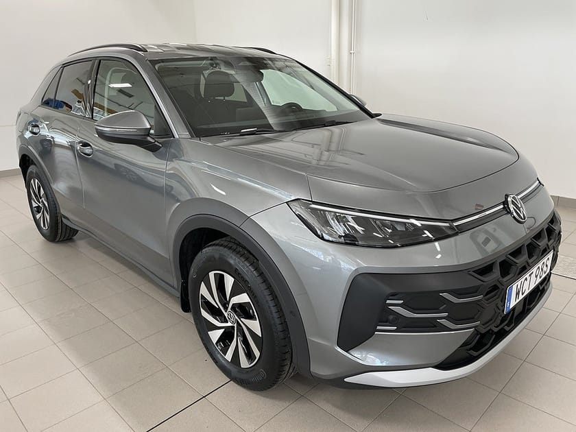 Bild 1 av Volkswagen T-Roc 1.5 eTSI 150Hk DSG7