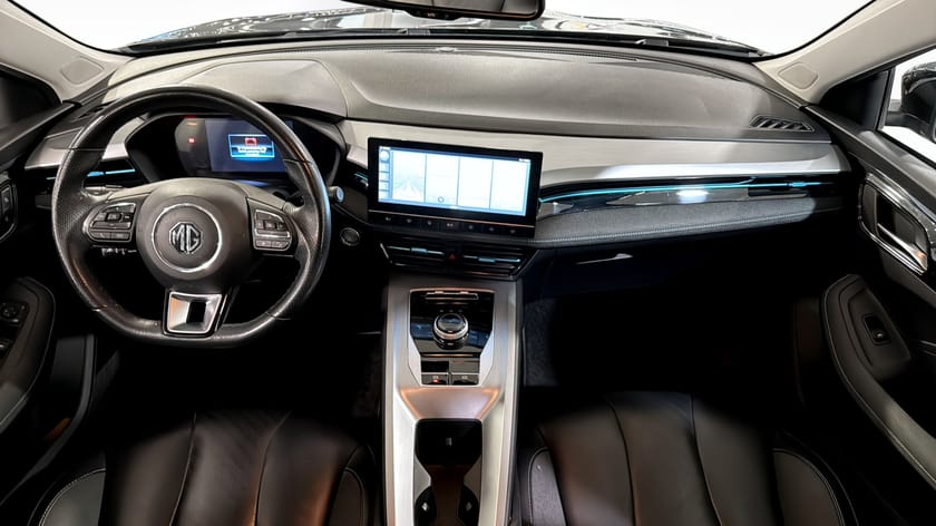 Bild 4 av MG 5 Standard Range MG5 50 KWH LUXURY