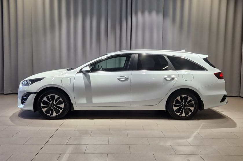 Bild 2 av Kia Ceed Sportswagon Plug-in Hybrid 141hk