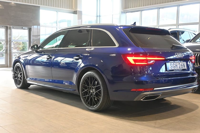 Bild 3 av Audi A4 Avant 40 TDI quattro S Tronic Proline Värmare Drag LED