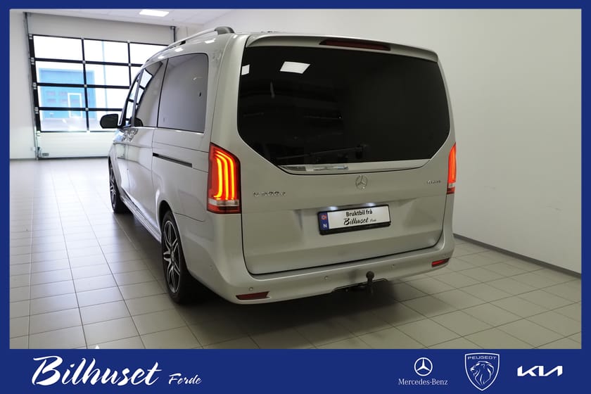 Bilde 2 av Mercedes-Benz V 300d 4MATIC 3.1t V300 Vare A2 WEBASTO/KROK/ADAPTIV CRUSE/3100KG