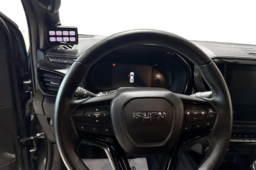 Bild 5 av Isuzu D-Max Crew Cab XRX AT35 Specialbyggnation JAKTBIL