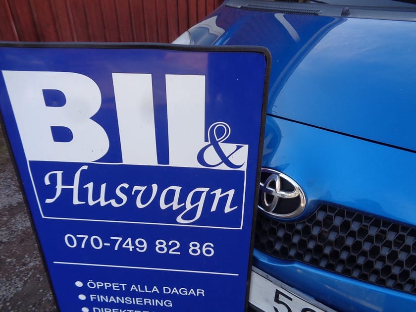 Bild 4 av Toyota Yaris 5D 1.3 VVT-i NYBES U.A./NYSERV/14600 MIL/MV/FINANS/INBY