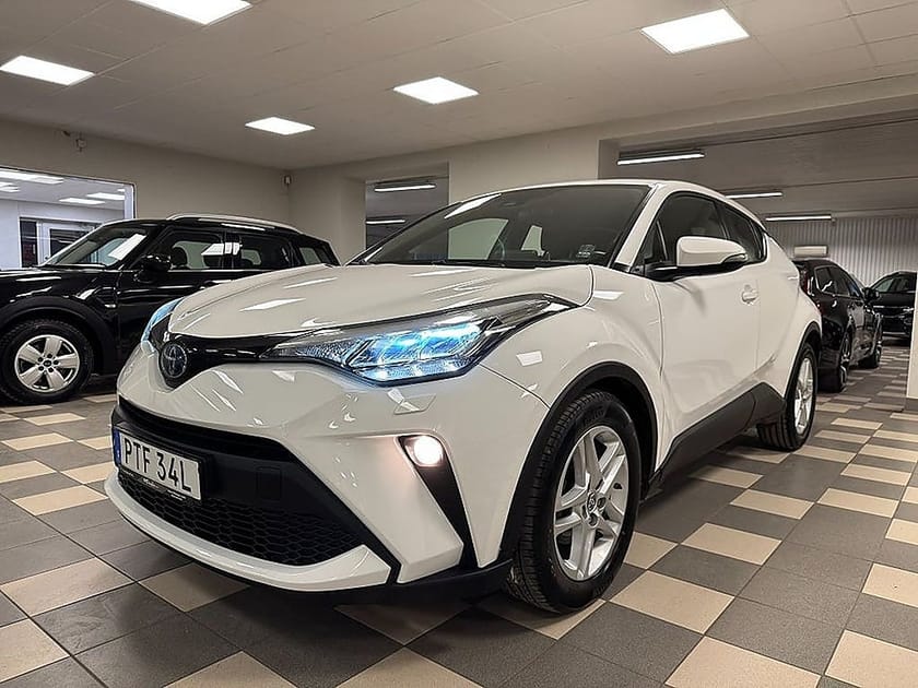 Bild 1 av Toyota C-HR Hybrid CVT Active B-kamera Euro 6