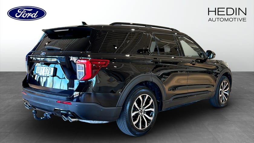 Bild 2 av Ford Explorer Plug-In Hybrid V6-PHEV, 457hk, Pano 7-sits B&O