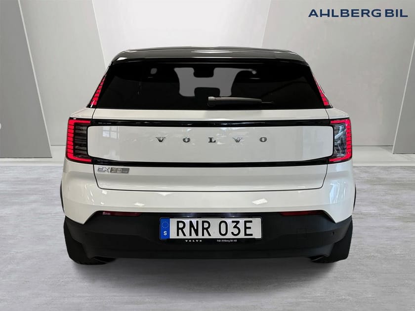 Bild 5 av Volvo EX30 Single Motor Extended Range M R Ultra Edition🔵