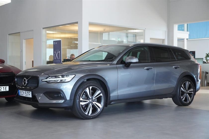 Bild 1 av Volvo V60 Cross Country D4 AWD Advanced Edt Teknikpaket Förarstödspaket