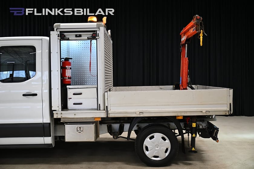 Bild 2 av Ford Transit 350 Chassi Dubbelhytt 170HK Dubbelhytt|Flak|Kranbil|Halvskåp|Inredd|SeUtr