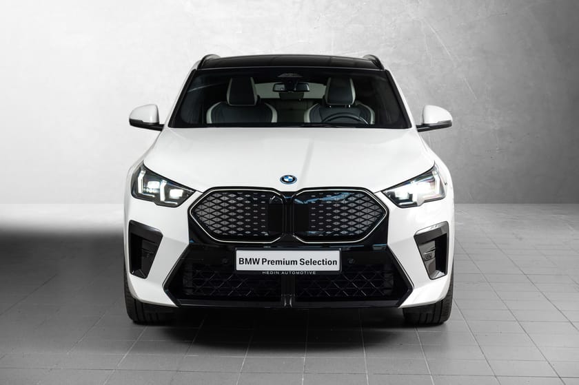 Bilde 2 av BMW iX2 xDrive30 Fully Charged Premium E.(K)