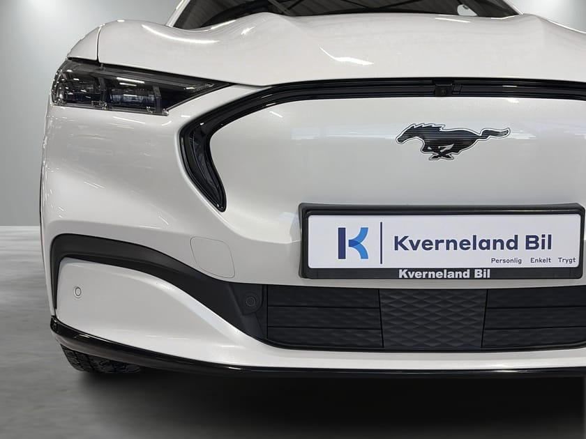 Bilde 4 av Ford Mustang Mach-E Long Range AWD AWD/Skinn/B&O/Navi/Kamera/Acc//L-klar