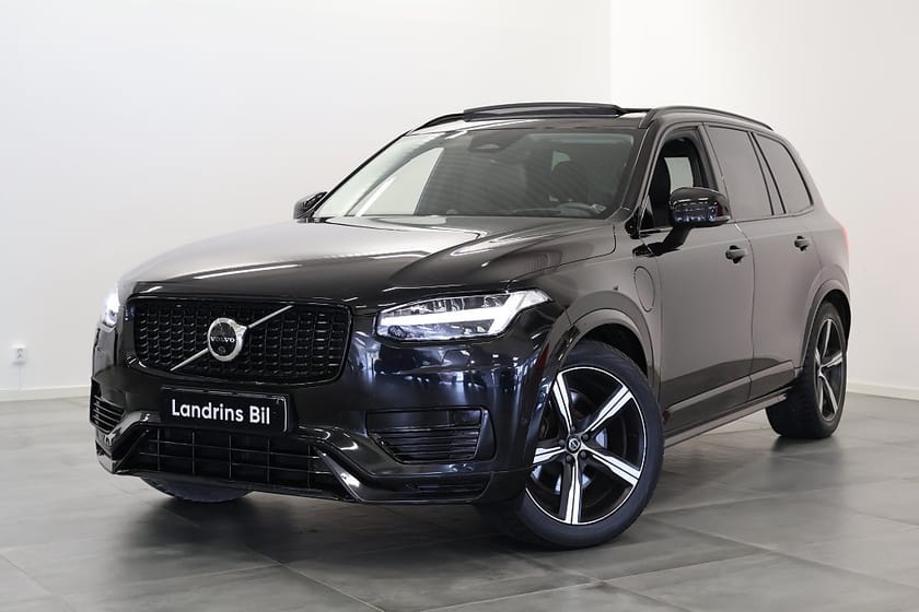 Bild 1 av Volvo XC90 7-seater 7-Sits Recharge T8 AWD Ultimate Dark Drag Pano MOMS