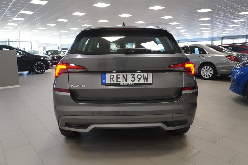 Bild 4 av Škoda Kamiq 1.0 TSI DSG Sequential, 110 hk Aut Drag Backkamera