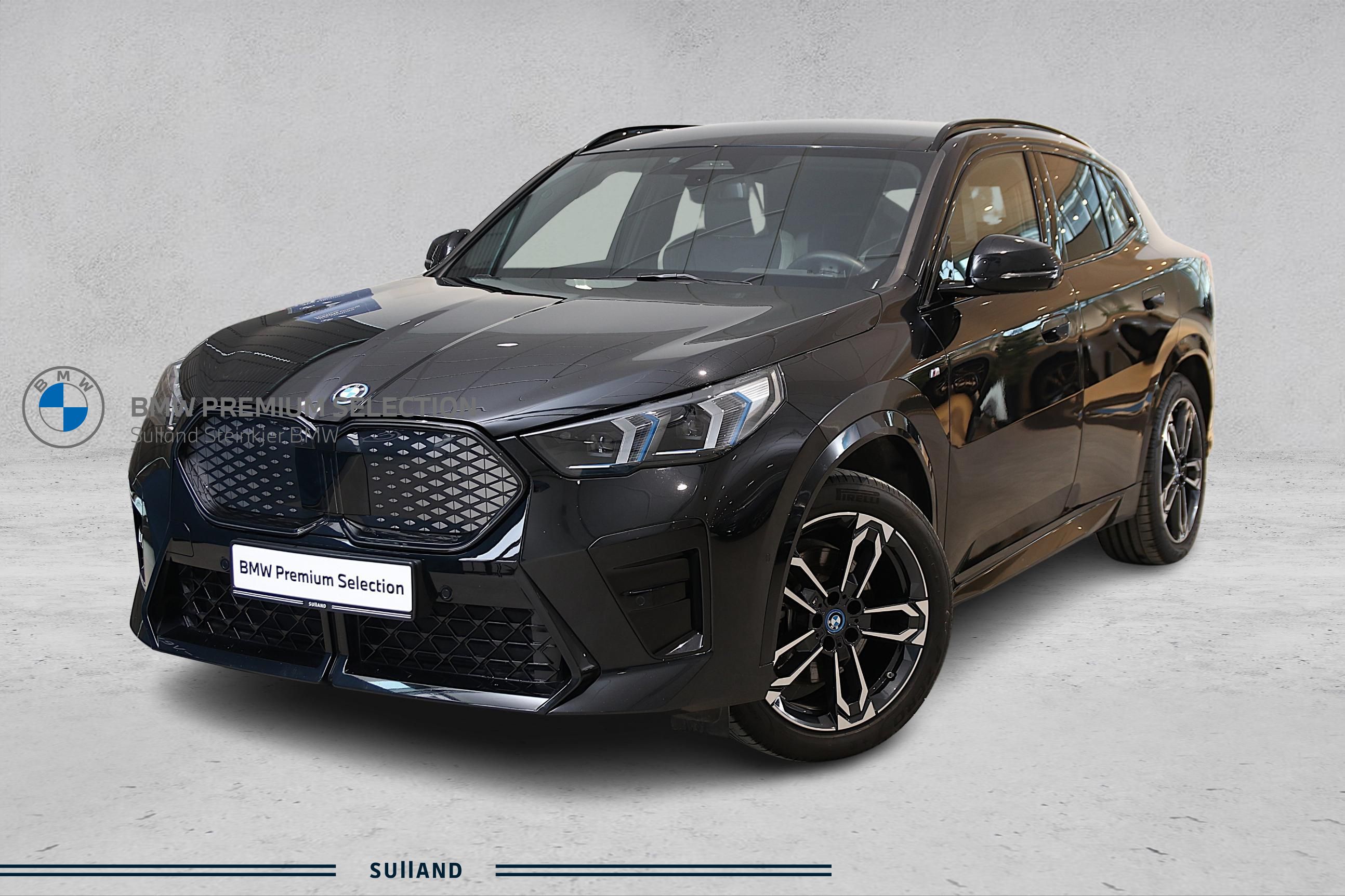 Thumnail bilde 1 av BMW iX2 xDrive30