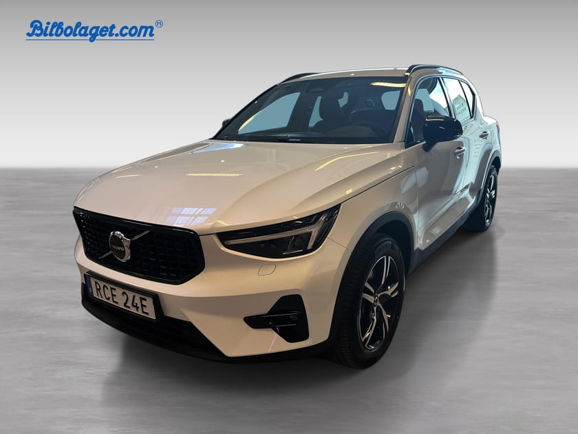 Bild 1 av Volvo XC40 B4 FWD Bensin Plus Dark