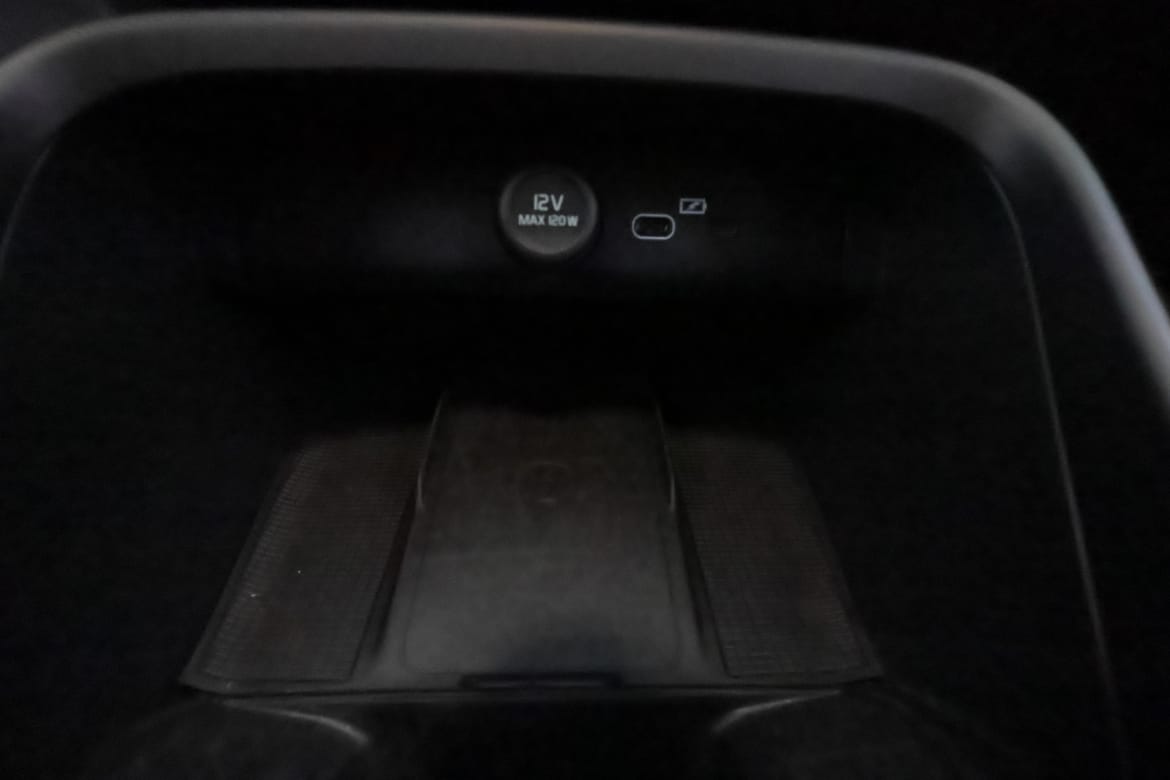 Volvo XC40 2024 - miniatyr 12