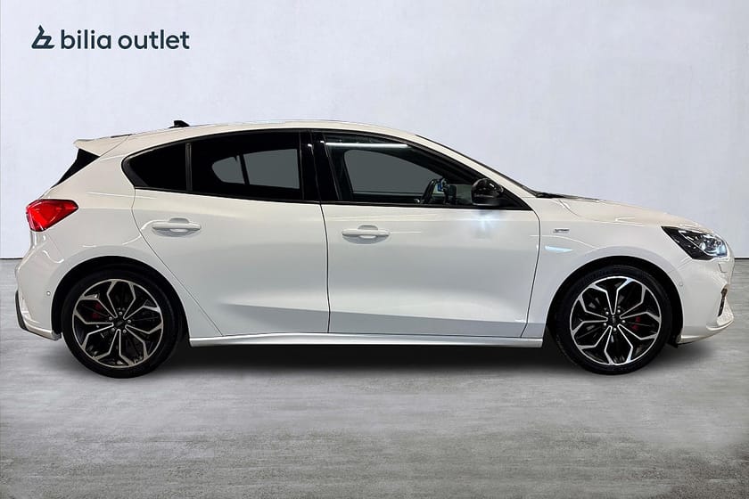 Bild 5 av Ford Focus 1.5 SelectShift ST-Line 150hk Carplay B&O HuD B-kamera
