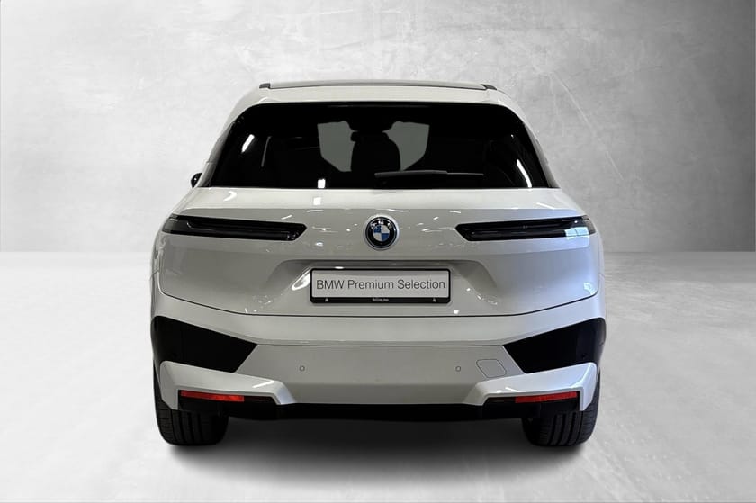 Bilde 3 av BMW iX xDrive40 xDrive40, Fully Charged, H/K, H-feste, Laser, Soft Clo