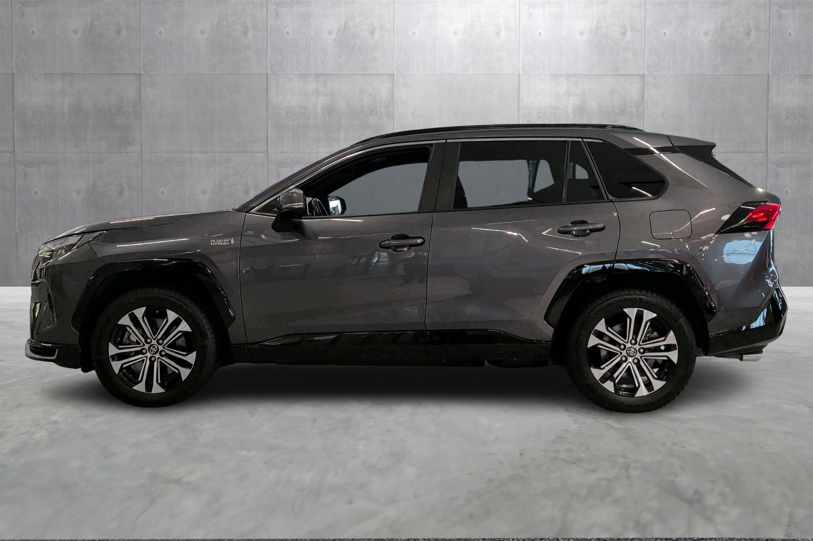 Thumnail bilde 1 av Toyota RAV4 Plug-in Hybrid