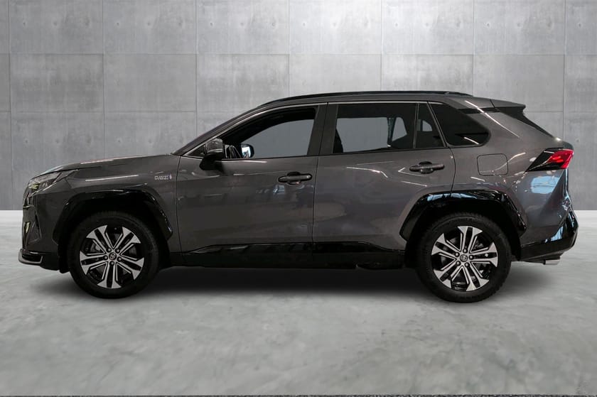 Bilde 2 av Toyota RAV4 Plug-in Hybrid AWD-i Active Tech - LED - Adap. cruise - Kamera