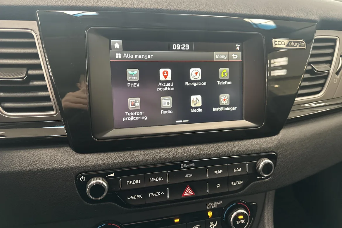 picture of a car