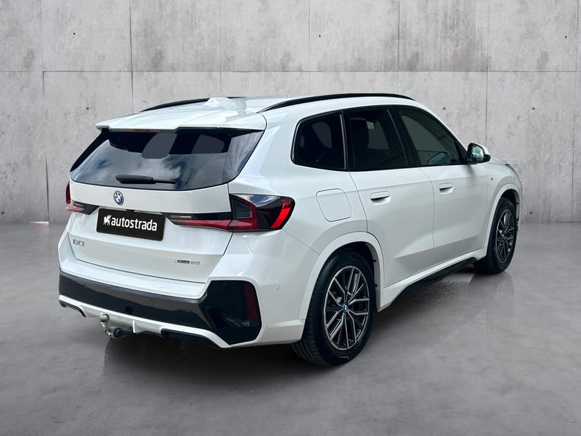 Bilde 5 av BMW iX1 xDrive30 Fully Charged|H.Feste|Head-up|H.Kardon|360