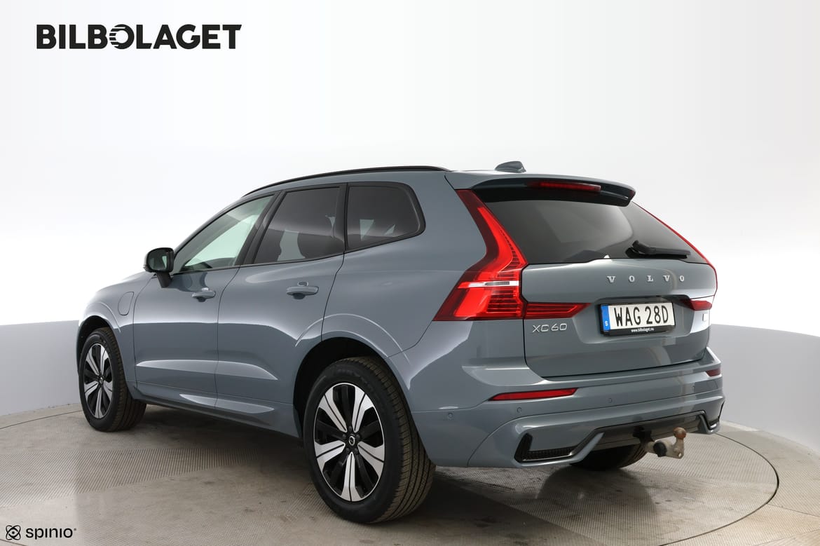 Volvo XC60 2023 - miniatyr 3